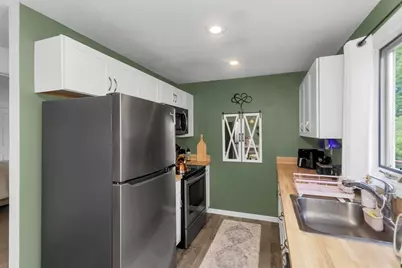55 Pleasant #9, Granby, MA 01033 - Photo 4
