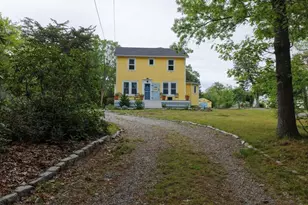 56 Canterbury St, Hingham, MA 02043 - Photo 30