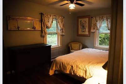 56 Canterbury St, Hingham, MA 02043 - Photo 24