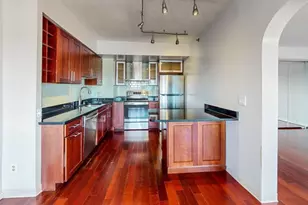 250 Hammond Pond Parkway, Newton, MA 02467 - Photo 4