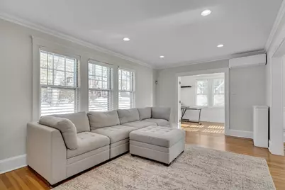 10 Dexter Rd, Lexington, MA 02420 - Photo 4