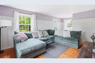 73 Allen Ave, Attleboro, MA 02703 - Photo 8