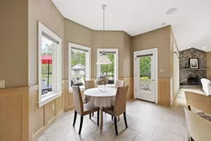 33 Labrie Ln, Holyoke, MA 01040 - Photo 14