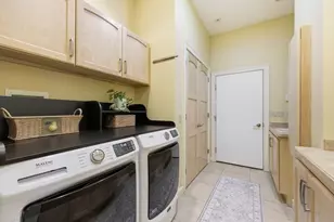 33 Labrie Ln, Holyoke, MA 01040 - Photo 26