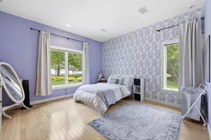 33 Labrie Ln, Holyoke, MA 01040 - Photo 20