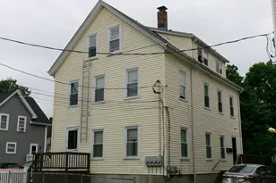 34 Adams St, Taunton, MA 02780 - Photo 2