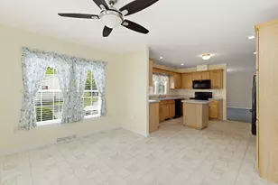 4 Fairway Dr, Brockton, MA 02301 - Photo 16