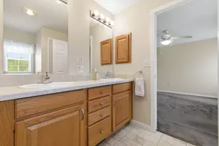 4 Fairway Dr, Brockton, MA 02301 - Photo 20