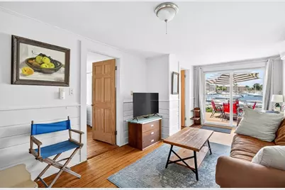 14 School St, Falmouth, MA 02543 - Photo 34