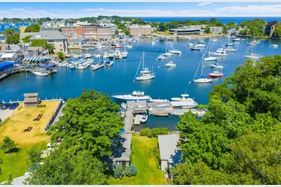 14 School St, Falmouth, MA 02543 - Photo 1