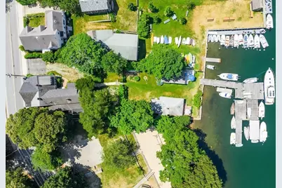 14 School St, Falmouth, MA 02543 - Photo 12