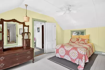 14 School St, Falmouth, MA 02543 - Photo 28