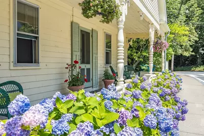 14 School St, Falmouth, MA 02543 - Photo 6