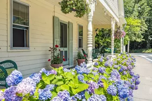 14 School St, Falmouth, MA 02543 - Photo 6