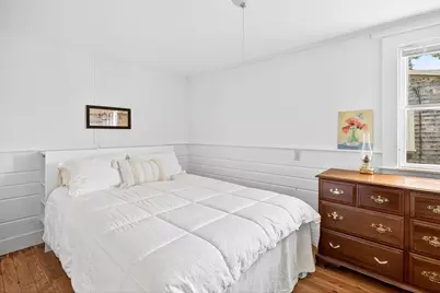 14 School St, Falmouth, MA 02543 - Photo 36