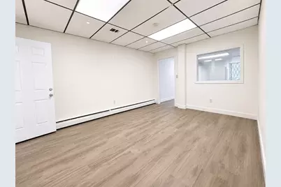 160 Huttleston Ave, Fairhaven, MA 02719 - Photo 12