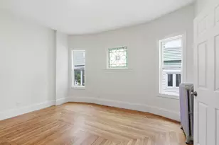 121 Glendale St, Everett, MA 02149 - Photo 22