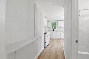 121 Glendale St, Everett, MA 02149 - Photo 18