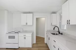 121 Glendale St, Everett, MA 02149 - Photo 18