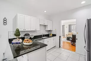 257 Allerton Commons Ln, Braintree, MA 02184 - Photo 4