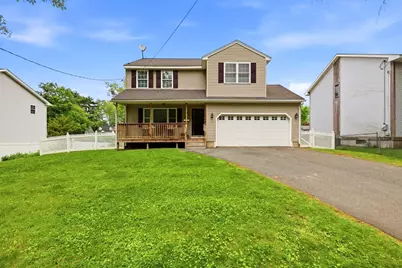 189 Seymour Ave, Springfield, MA 01109 - Photo 2