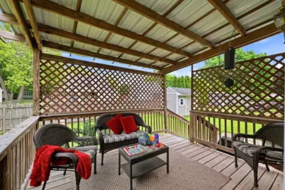 189 Seymour Ave, Springfield, MA 01109 - Photo 6
