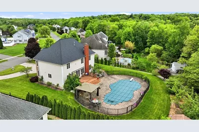 125 Lennys Way, West Springfield, MA 01089 - Photo 2