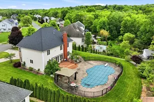 125 Lenny's Way, West Springfield, MA 01089 - Photo 2