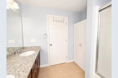 1975 Middlesex St #72, Lowell, MA 01851 - Photo 14