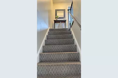 70 Austin St #27, Lowell, MA 01854 - Photo 10