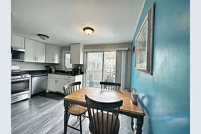 70 Austin St #27, Lowell, MA 01854 - Photo 6