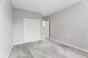 34 Sumner Ave, Springfield, MA 01108 - Photo 12