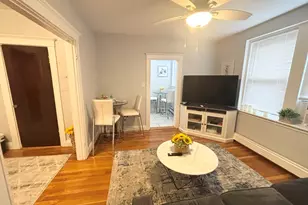 15 Ives St, Beverly, MA 01915 - Photo 2