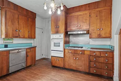 8 Tremont St, Maynard, MA 01754 - Photo 12