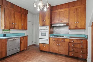 8 Tremont St, Maynard, MA 01754 - Photo 12