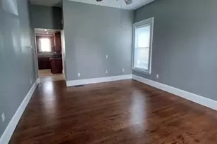 105 Washington St, Malden, MA 02148 - Photo 2
