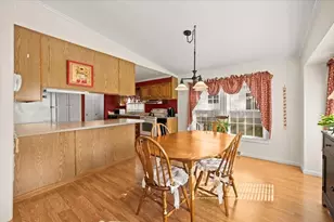2 Ridgewood Cir, Bridgewater, MA 02324 - Photo 20