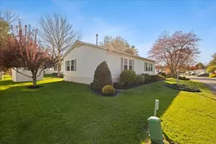 2 Ridgewood Cir, Bridgewater, MA 02324 - Photo 12