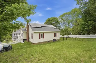 8 Grace Ct, Gardner, MA 01440 - Photo 4
