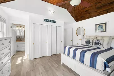 15 Twenty First St N, Edgartown, MA 02539 - Photo 16