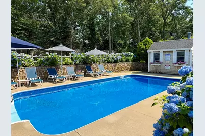 15 Twenty First St N, Edgartown, MA 02539 - Photo 4