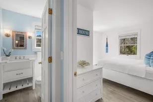 15 Twenty First St N, Edgartown, MA 02539 - Photo 16