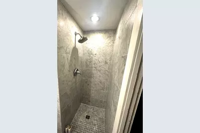1015 Hortonville Rd, Swansea, MA 02777 - Photo 18