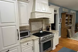 4 Tamarack Ln, Sandwich, MA 02563 - Photo 10