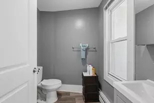 276 Pleasant St, Orange, MA 01364 - Photo 14