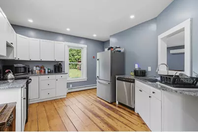 276 Pleasant St, Orange, MA 01364 - Photo 2