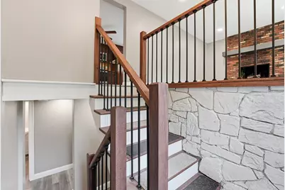 41 Dressel Ave, Belchertown, MA 01007 - Photo 2