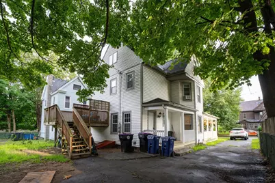 51 View St, Holyoke, MA 01040 - Photo 24