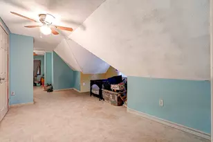 51 View St, Holyoke, MA 01040 - Photo 18