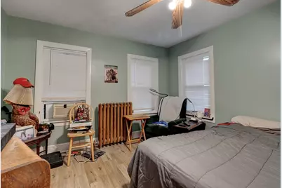 51 View St, Holyoke, MA 01040 - Photo 14